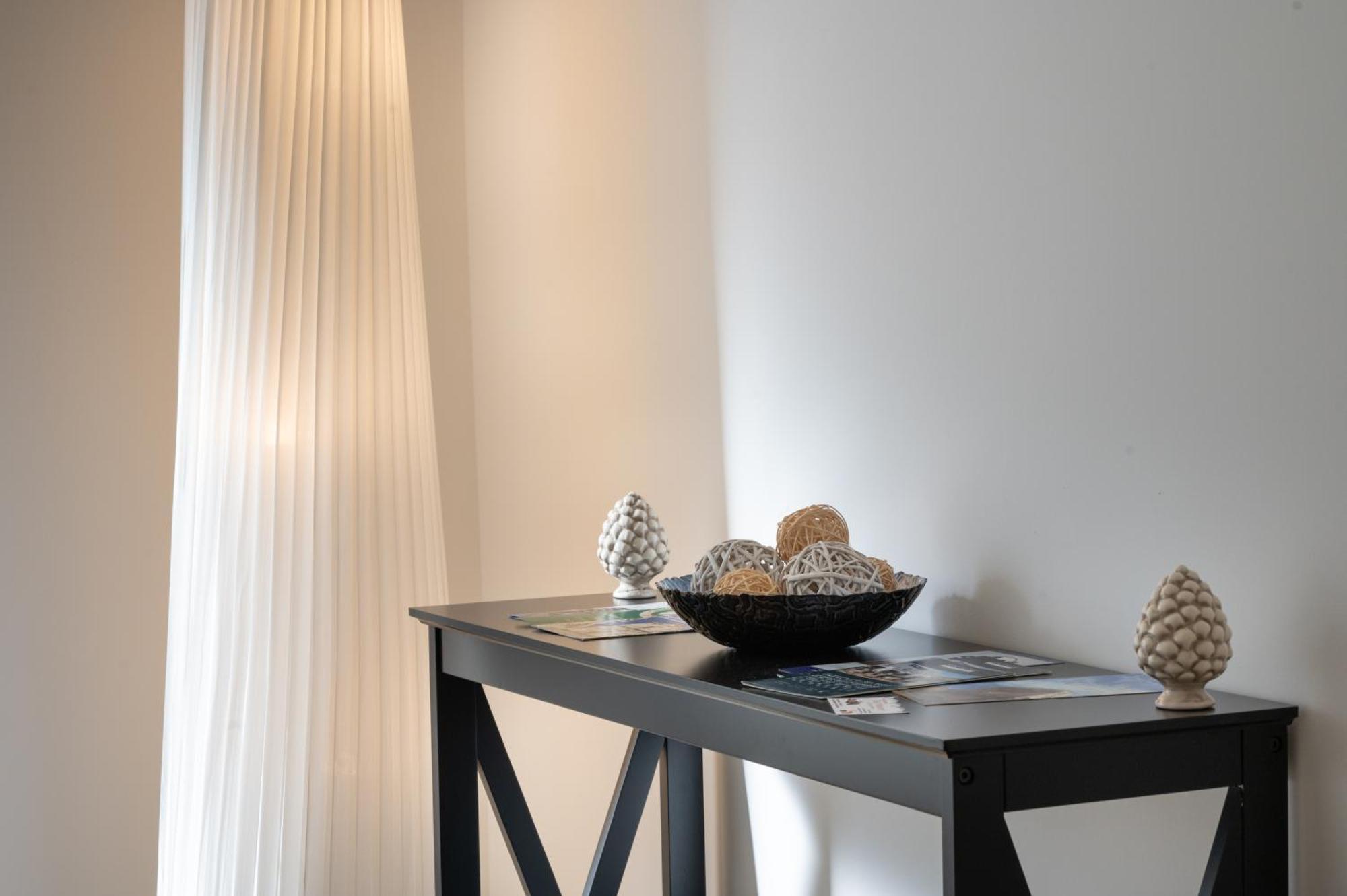 Residence Le Tre Piazze Сиракуза Екстериор снимка