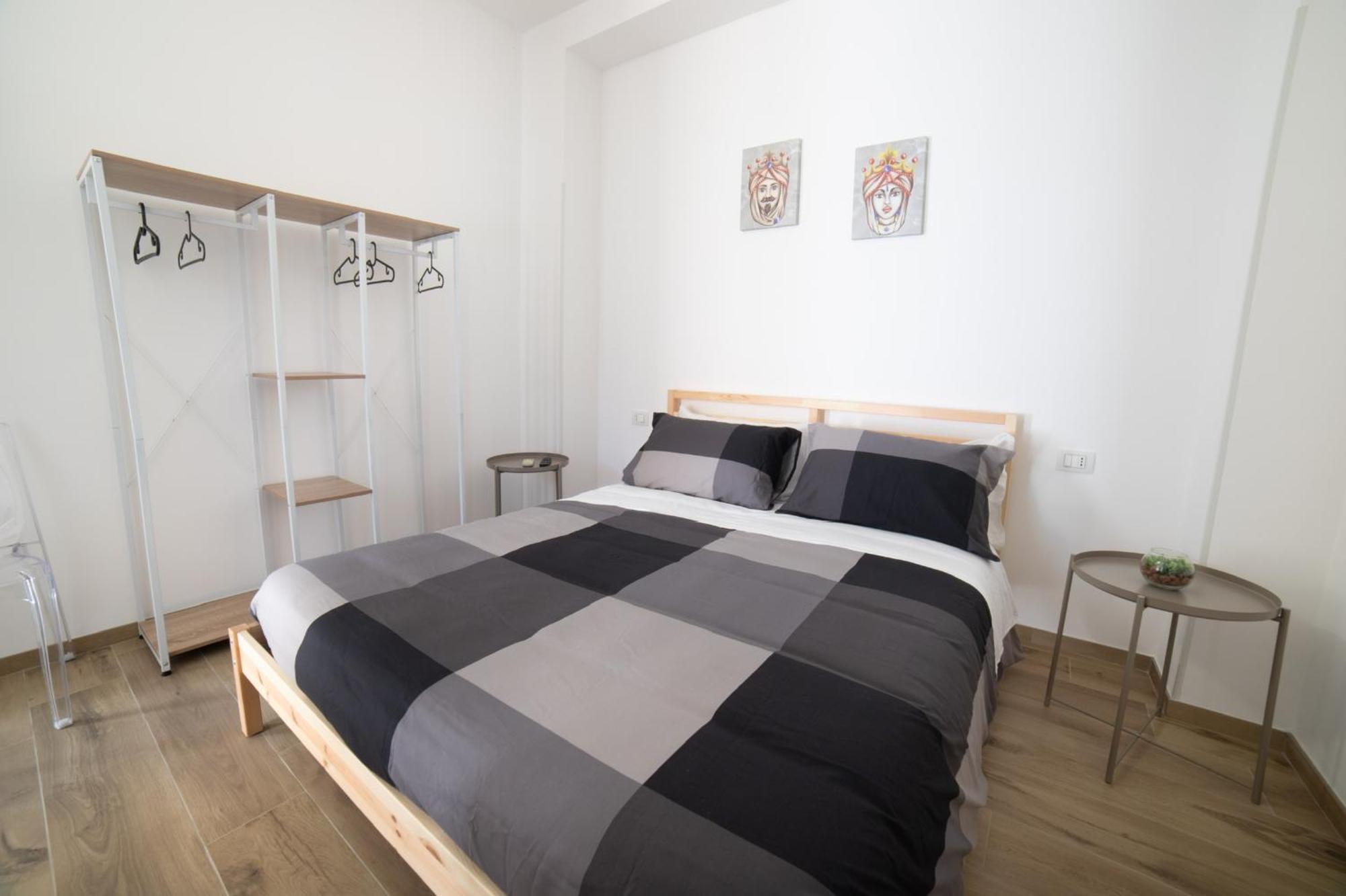Residence Le Tre Piazze Сиракуза Екстериор снимка