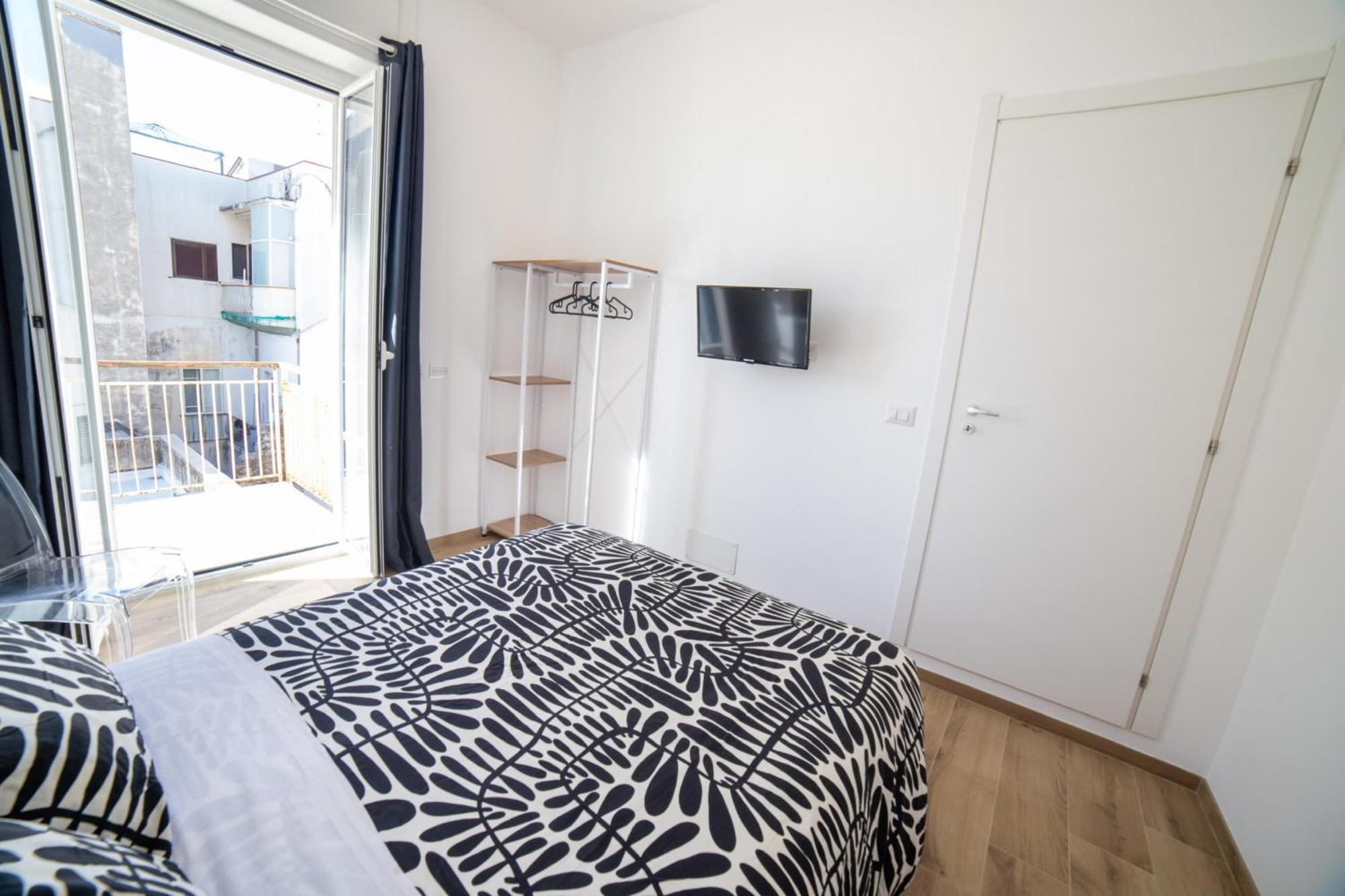 Residence Le Tre Piazze Сиракуза Екстериор снимка