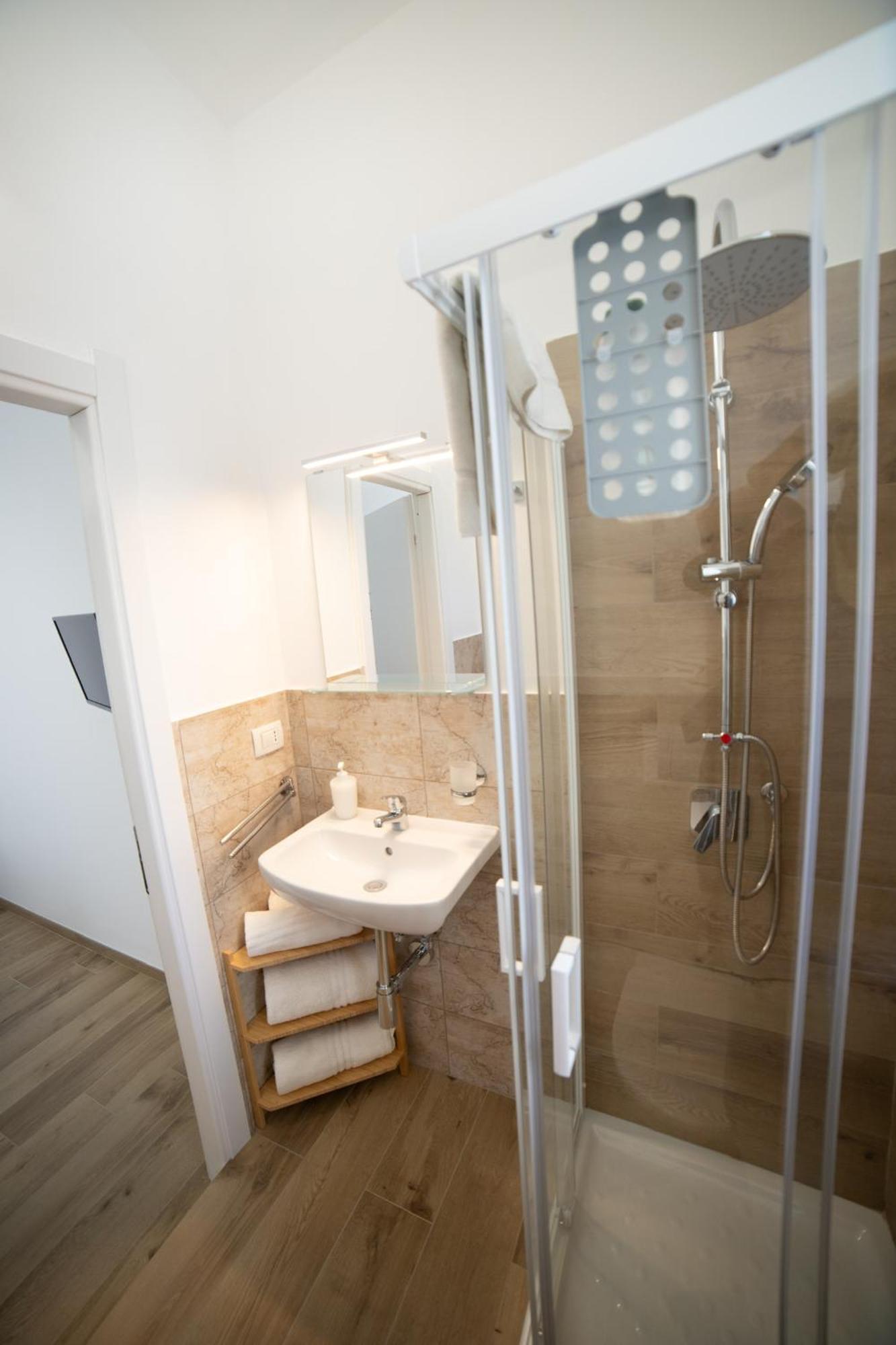 Residence Le Tre Piazze Сиракуза Екстериор снимка