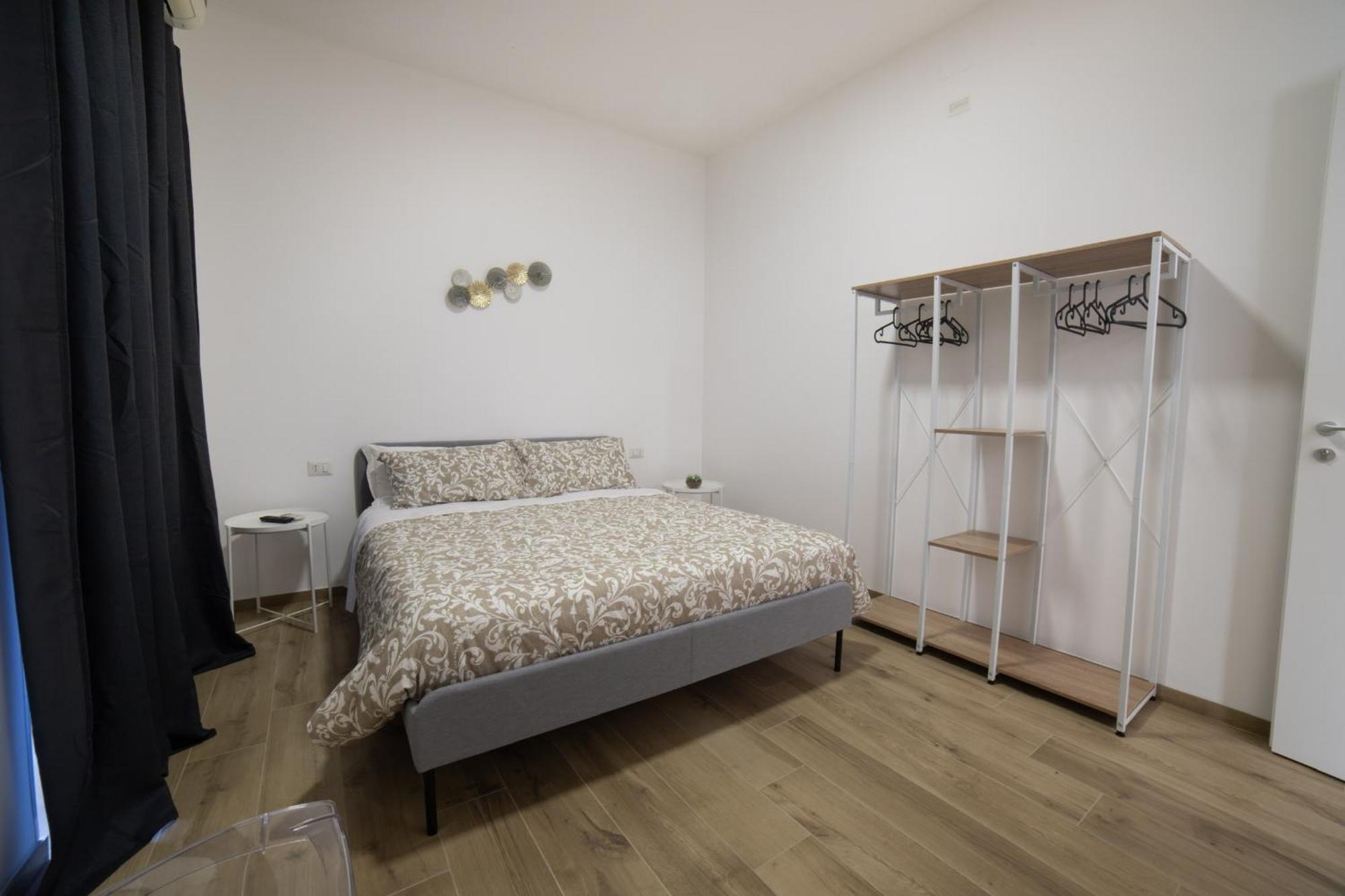 Residence Le Tre Piazze Сиракуза Екстериор снимка
