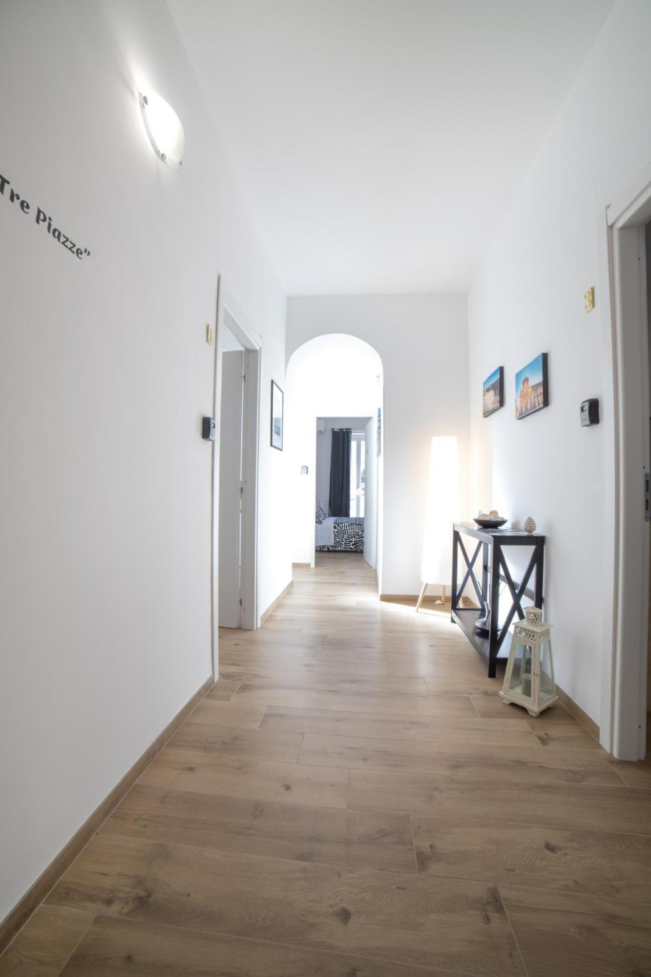 Residence Le Tre Piazze Сиракуза Екстериор снимка